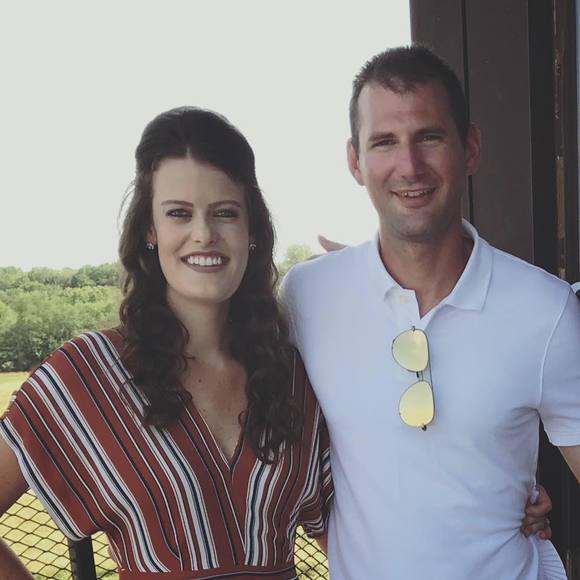 Meet your Posher, Gabrielle - Picture 1 of 1